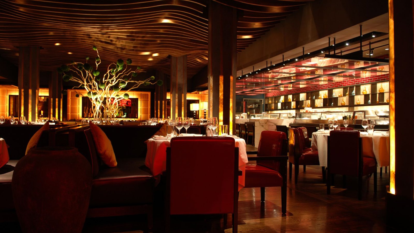 Descubra como os anúncios de display do Google podem atrair clientes para o seu restaurante e impulsionar suas vendas com criatividade e segmentação.