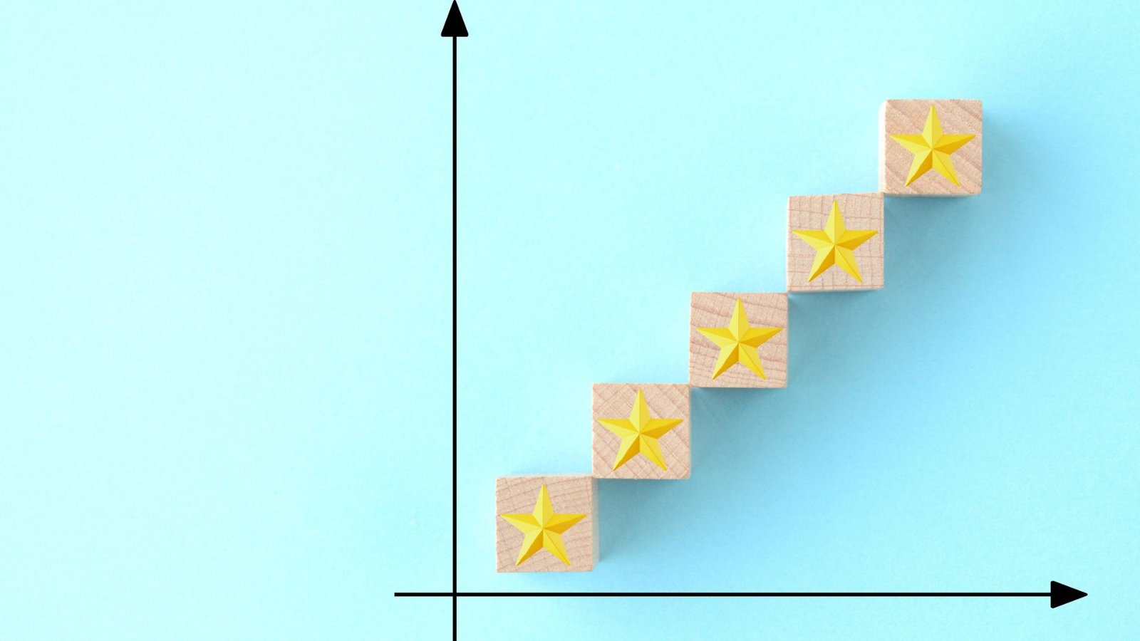 Aprenda a identificar e remover avaliações falsas que prejudicam sua marca. Descubra estratégias para proteger sua reputação online!